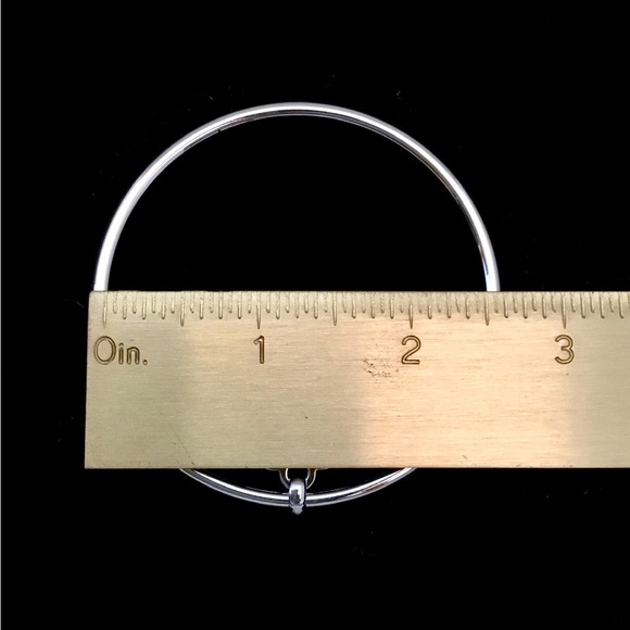 NEW Michael Kors Silver Tone Heart/Key Charms Bangle Set - Picture 4 of 4